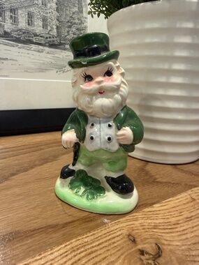Vintage Lefton Shamrock Irish Ireland St Patrick's Day Man Leprechaun
